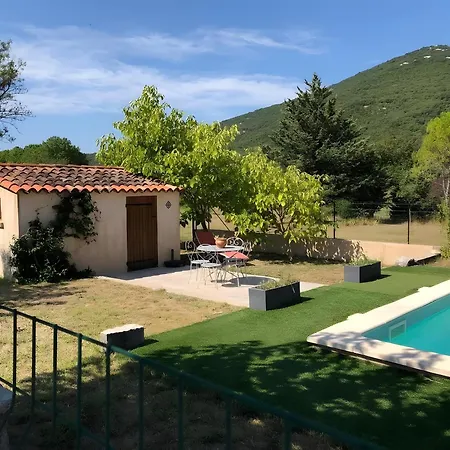 Aux Portes Des Cévennes Сasa de vacaciones *