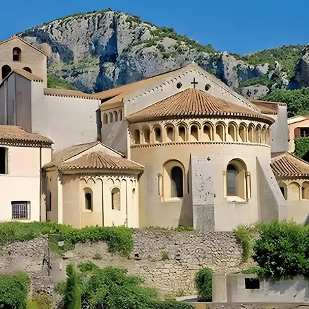 Aux Portes Des Cévennes